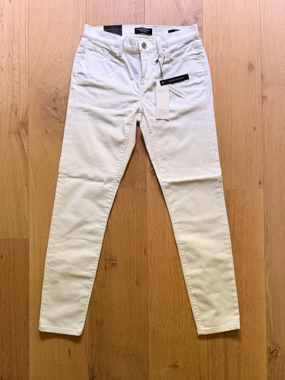 Banana Republic Stay White Skinny Jeans Size 25 Mid Rise Ankle Length NWT